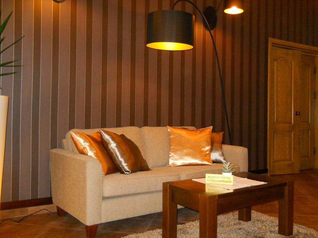 Pensiunea Lido Piatra Neamţ 外观 照片