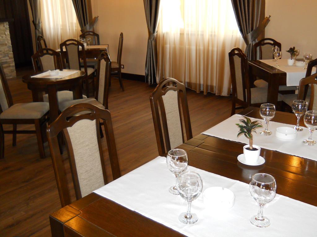 Pensiunea Lido Piatra Neamţ 外观 照片