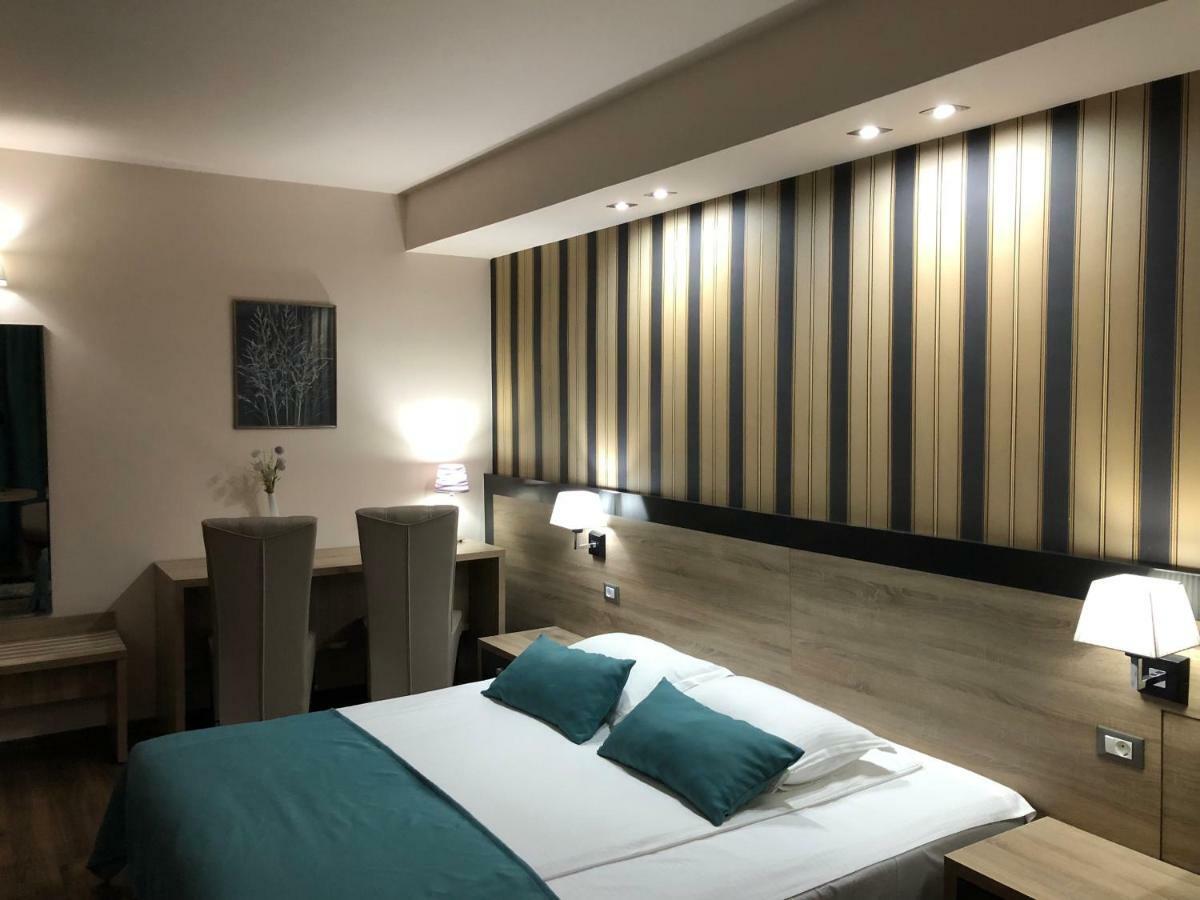 Pensiunea Lido Piatra Neamţ 外观 照片